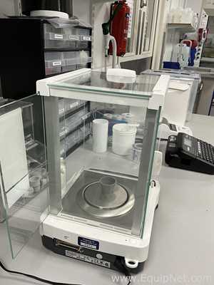 Sartorius ENTRIS224I-1S Analytical Balance with Power Supply