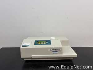 Molecular Devices Spectra Max 384 Plus Microplate Spectrophotometer With StakMax Microplate Handler