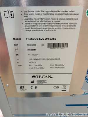 Manejadora de Líquidos Tecan Freedom Evo 200