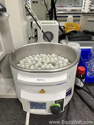 Buchi Labortechnik AG R-210 Evaporator With B-491 Heating Bath V-700 Vacuum Pump and V-850 Interface