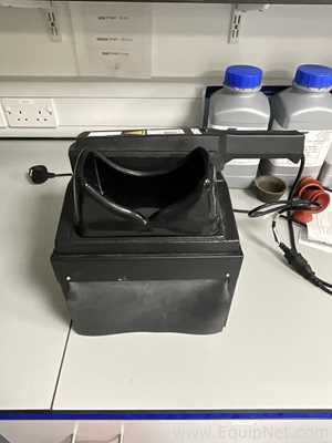 Analytik Jena US UVP Chromato-Vue Cabinet and UVP UVGL-58 Lamp