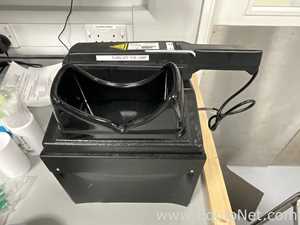 Analytik Jena US UVP Chromato-Vue Cabinet and UVP UVGL-58 Lamp