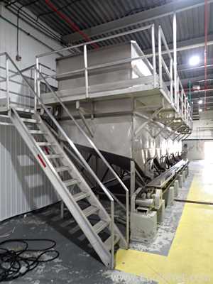 Group of 5 Stainless Steel Square Bins 09-13