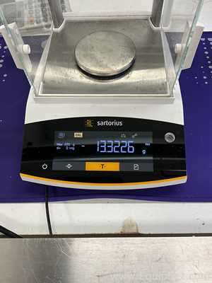 Sartorius BCE224I-1S Analytical Balance with Power Supply