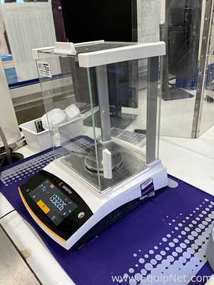 Sartorius BCE224I-1S Analytical Balance with Power Supply