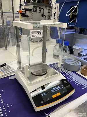 Sartorius BCE224I-1S Analytical Balance with Power Supply