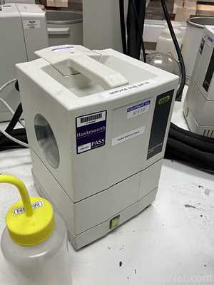 Buchi R-210 Evaporator with B-491 Heating Bath and V-700 Vacuum Pump