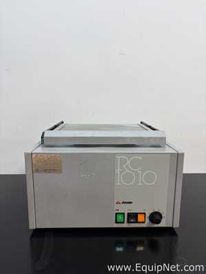 Centrífuga para Laboratórios Jouan RC10-10