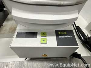 Buchi R-100 Rotary Evaporator with B-100 Heating Bath and V-300 Vacuum Pump