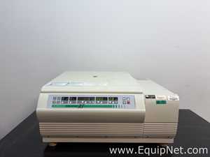 Centrífuga para Laboratórios Thermo Electron Corporation Legend RT