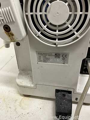 Buchi Labortechnik AG R-210 Evaporator With B-491 Heating Bath V-700 Vacuum Pump and V-850 Interface
