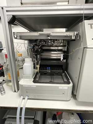 Thar Instruments SFC Fluid Delivery System and Analytical-2-Prep Oven with Waters Fraction Collector