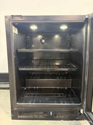 Marvel MA24BCG1RS Refrigerator 24-Inch Built-In Beverage Center