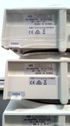 Lote de 15 Báscula AND Company Limited  