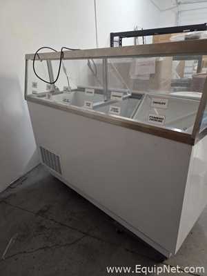 Avantco Ice Cream Dipping Cabinet Freezer 178CPW68HC