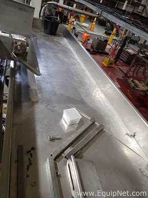Stainless Steel Vibratory Conveyor 08-18