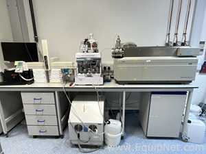 AB Sciex 4000 Q TRAP LC/MS Mass Spectrometer With Agilent Infinity 1290 HPLC System
