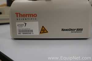 Thermo Scientific NanoDrop 8000 Spectrophotometer