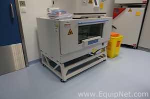 Incubadora Thermo Fisher Scientific SHKE8000-1CE