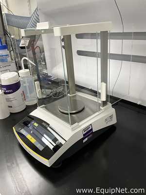 Sartorius BCE224I-1S Analytical Balance with Power Supply