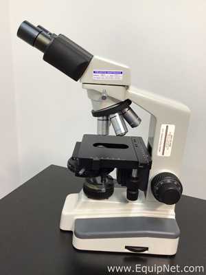 Microscópio VWR 89404-472