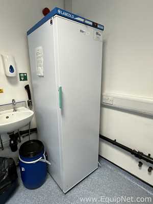Labcold RLPR1517 410 Litre Upright Refrigerator
