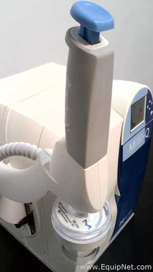 Sistema de Purificação e Destilação de Água Millipore Milli-Q Reference