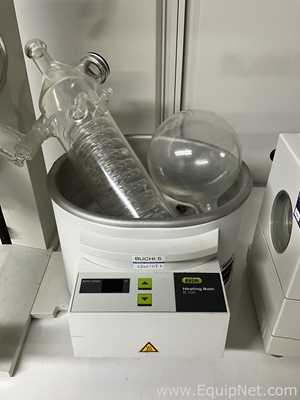 Buchi Labortechnik AG R-100 Evaporator With B-100 Heating Bath V-700 Vacuum Pump and V-850 Interface