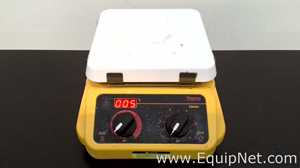 Lot of Stirrers and Stirring Hot Plates