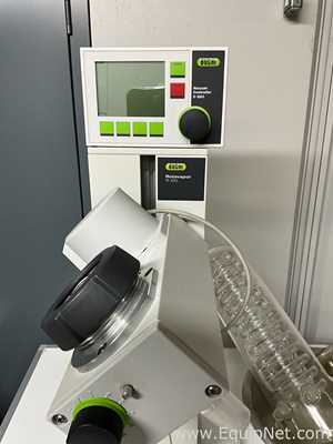 Buchi Labortechnik AG R-100 Evaporator With B-100 Heating Bath V-700 Vacuum Pump and V-850 Interface