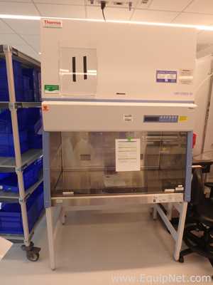 Cabine de Segurança Biológica Thermo Scientific 1375