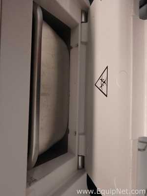 Beckman Coulter Vi-Cell BLU Cell Viability Analyzer