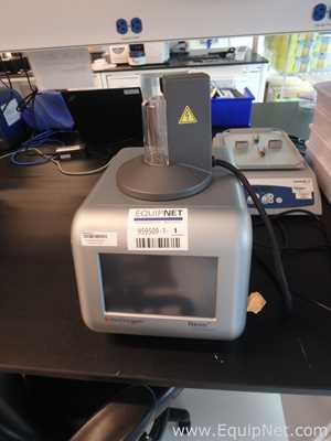 Invitrogen MPK5000 Neon Transfection System