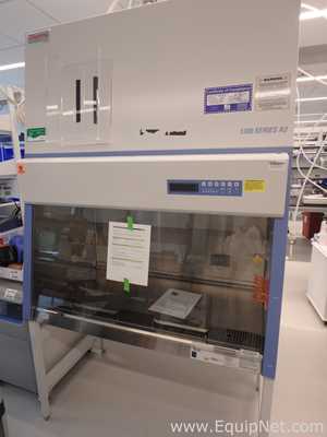 Thermo Scientific 1300 Series 1375 A2 4 Foot Biological Safety Cabinet With Stand