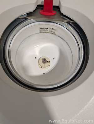 Beckman Coulter Optima Max XP  Centrifuge
