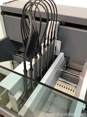 Tecan FREEDOM EVO 200 BASE Liquid Handler