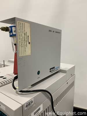 Hewlett Packard 6890 Gas Chromatograph with Sample Tray