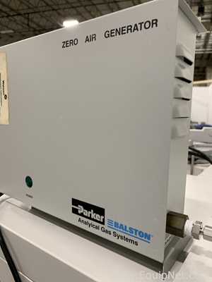 Hewlett Packard 6890 Gas Chromatograph with Sample Tray