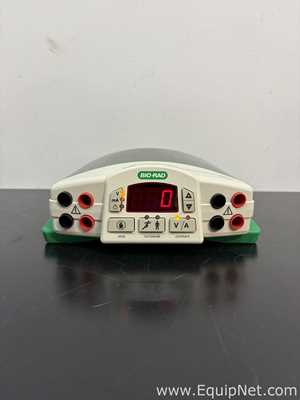 Lot of Invitrogen PowerEase 500 and Bio-Rad Power Pac Basic Power Supplies With Buffer Tanks