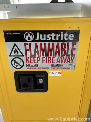 Gabinete de Almacenamiento de Inflamables JustRite Requisitos de aire  KGS