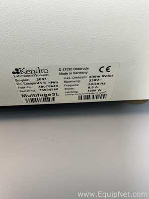 Centrífuga para Laboratórios Kendro Laboratory Products Multifuge 3L