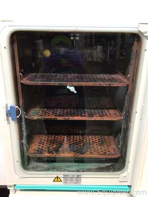 Thermo Electron HERAcell 150 Double Stack CO2 Incubators