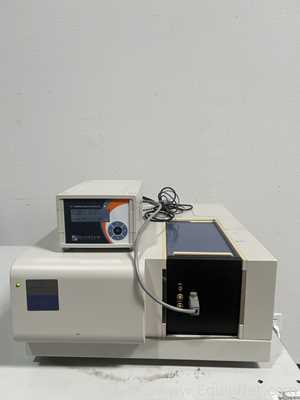 Espectrofotómetro Hitachi U-2910