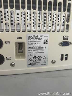 PCR e Termociclador Invitrogen ProFlex Base