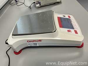 Ohaus Corporation AX8201/E Balance With power Supply