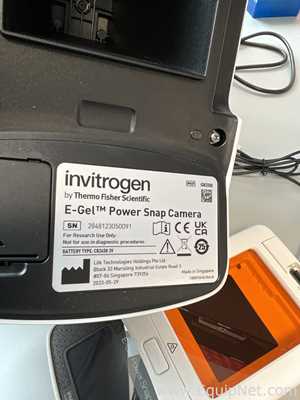 Invitrogen E-GEL Power Snap Electrophoresis Device