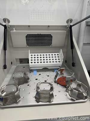 Thermo Fisher Scientific MaxQ 420 HP SHKE420HP Incubated Tabletop Orbital Shaker