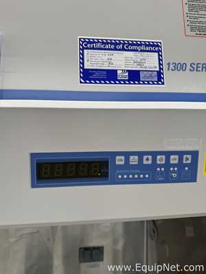 Cabina de Seguridad Biológica Thermo Scientific 1375