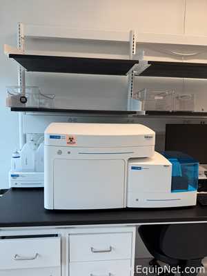 Agilent Technologies NovoCyte Quanteon Flow Cytometer - NovoSampler Q And NovoCyte FluidicsStationII