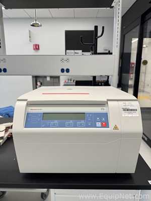 Centrífuga para Laboratórios Thermo Fisher Scientific Sorvall ST 8R